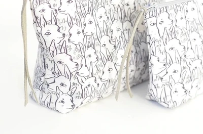 Imaginary Animal med boxy pouch
