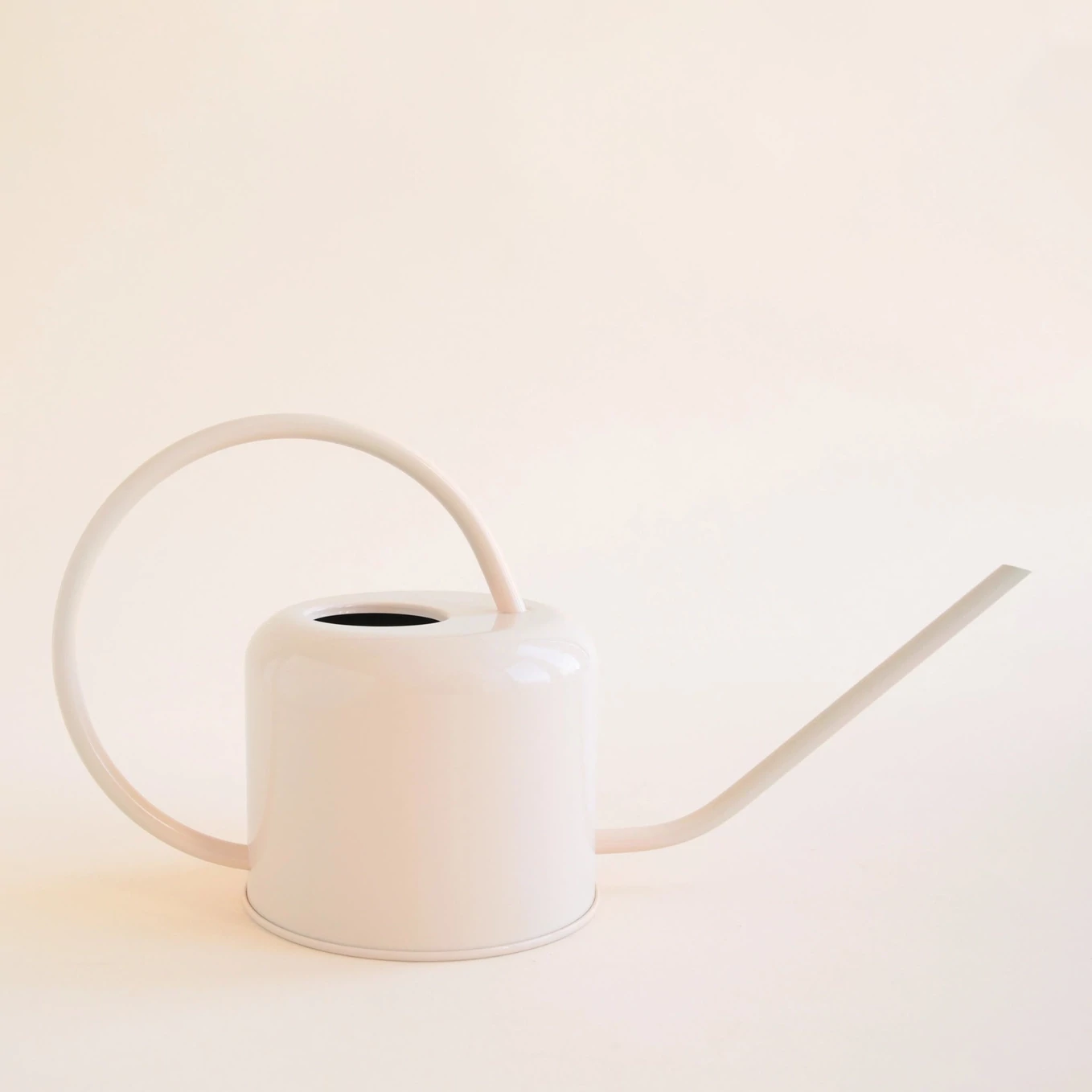 Jungle Club Cascade Vanilla Watering Can