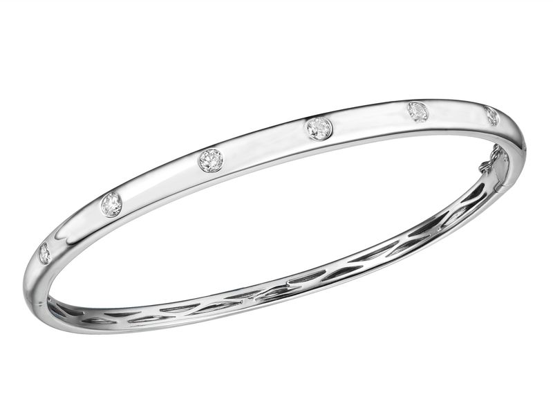 18KW DIA BANGLE