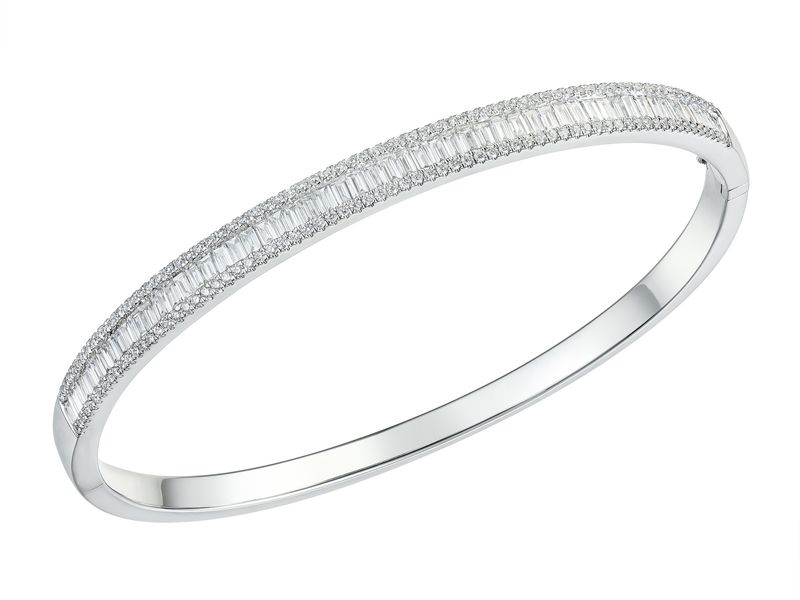 18KW DIA BANGLE