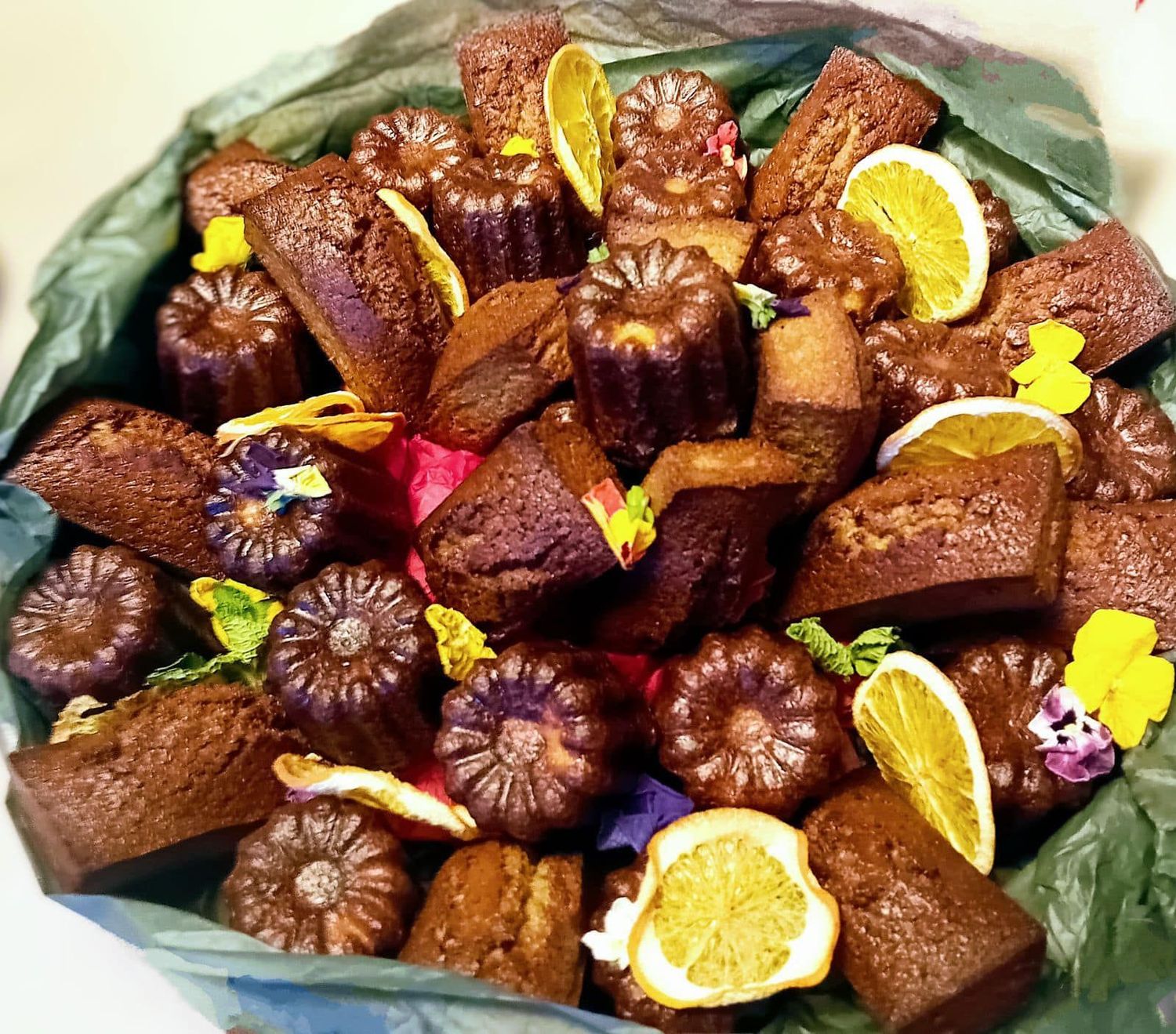 Cannelé Melba