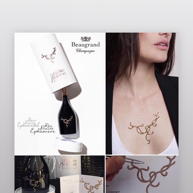 Flacon en coffret et Bijou de peau