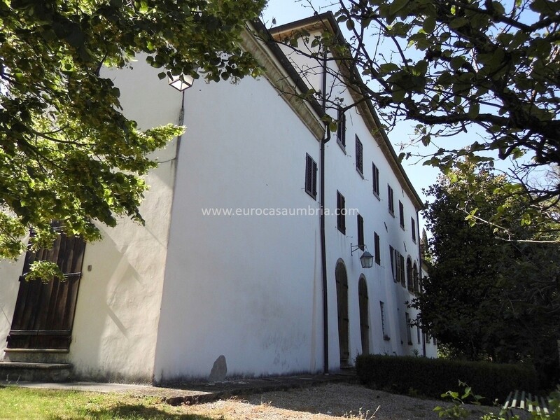 CITTA' DI CASTELLO. Residenza di pregio in posizione collinare CITTA' DI CASTELLO. Residenza di pregio in posizione collinare