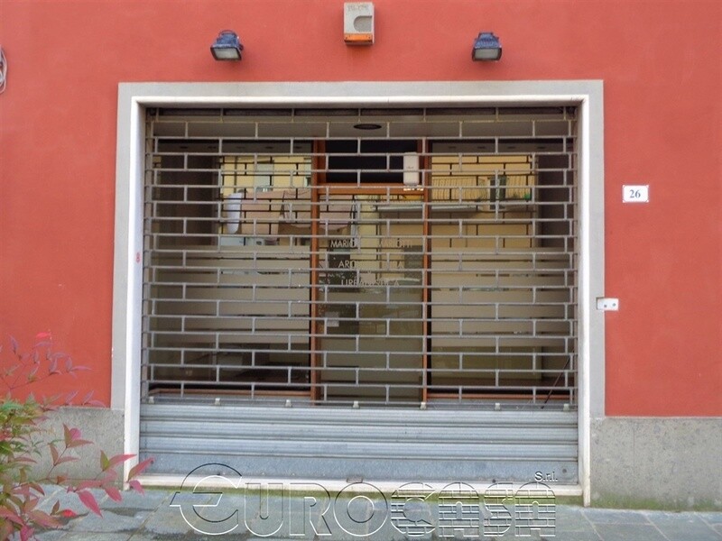 UMBERTIDE. Locale commerciale di 55 mq in centro storico UMBERTIDE. Locale commerciale di 55 mq in centro storico