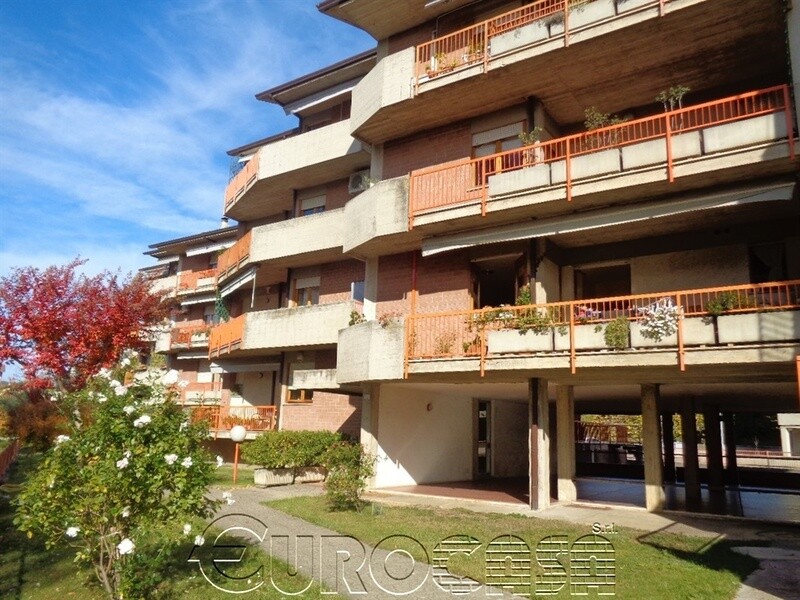 UMBERTIDE. Appartamento di 110 mq in zona Pineta Ranieri UMBERTIDE. Appartamento di 110 mq in zona Pineta Ranieri