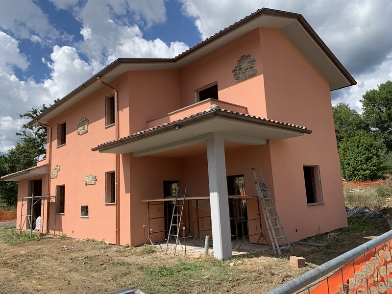 MORRA. Villa indipendente di 150 mq in corso di costruzione MORRA. Villa indipendente di 150 mq in corso di costruzione