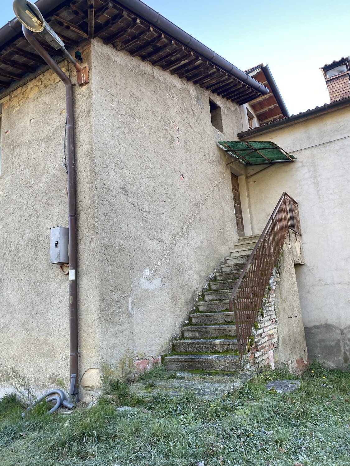 MARCIGNANO. Porzione di casolare di campagna MARCIGNANO. Porzione di casolare di campagna