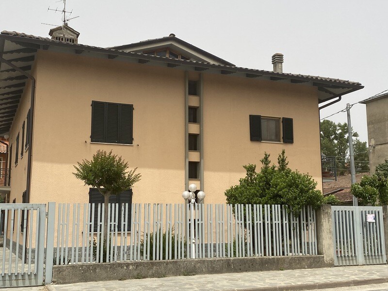 TRESTINA. Villa indipendente di 300 mq TRESTINA. Villa indipendente di 300 mq