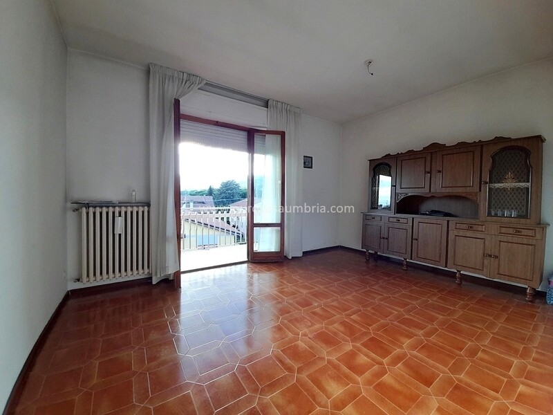 CASELLA. Appartamento di 75 mq in piccola palazzina CASELLA. Appartamento di 75 mq in piccola palazzina