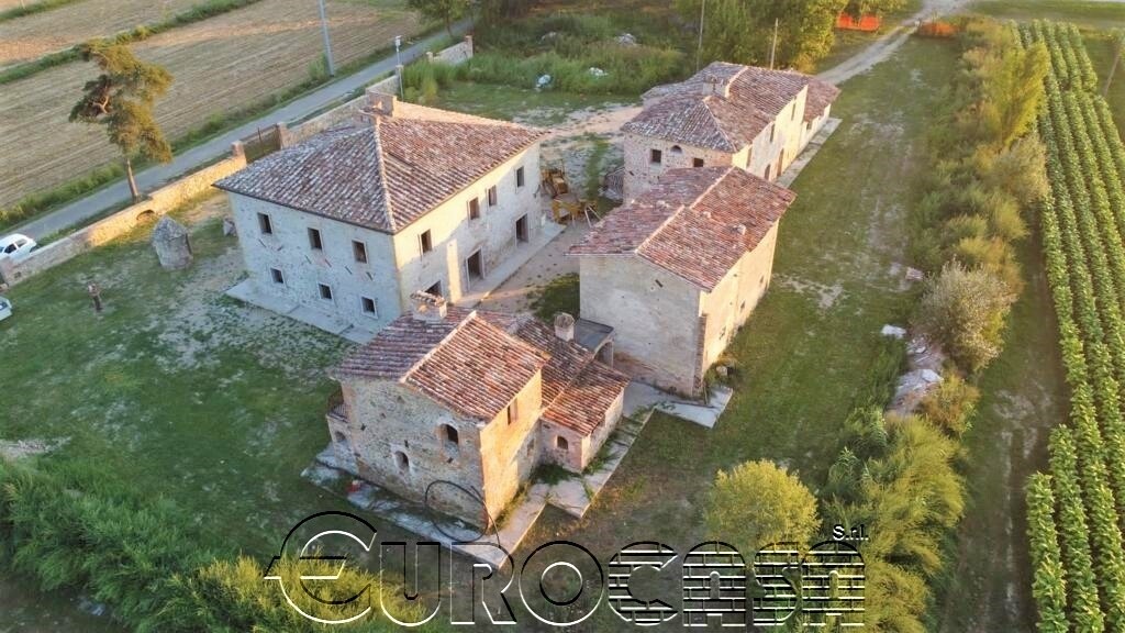 CITTA' DI CASTELLO. Intero borgo da completare CITTA' DI CASTELLO. Intero borgo da completare