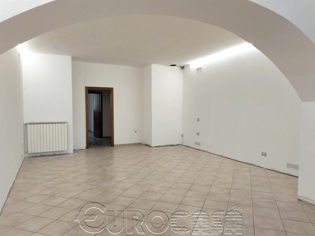 PIERANTONIO. Appartamento ristrutturato con ingresso indipendente