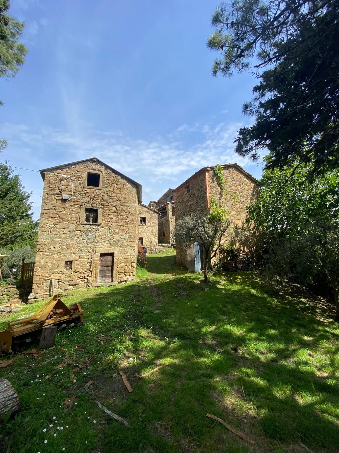 SAN MARTIN PERETO. Porzione di rustico di 150 mq da ristrutturare