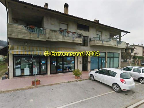 SAN SECONDO. Locali commerciali di 150 mq SAN SECONDO. Locali commerciali di 150 mq