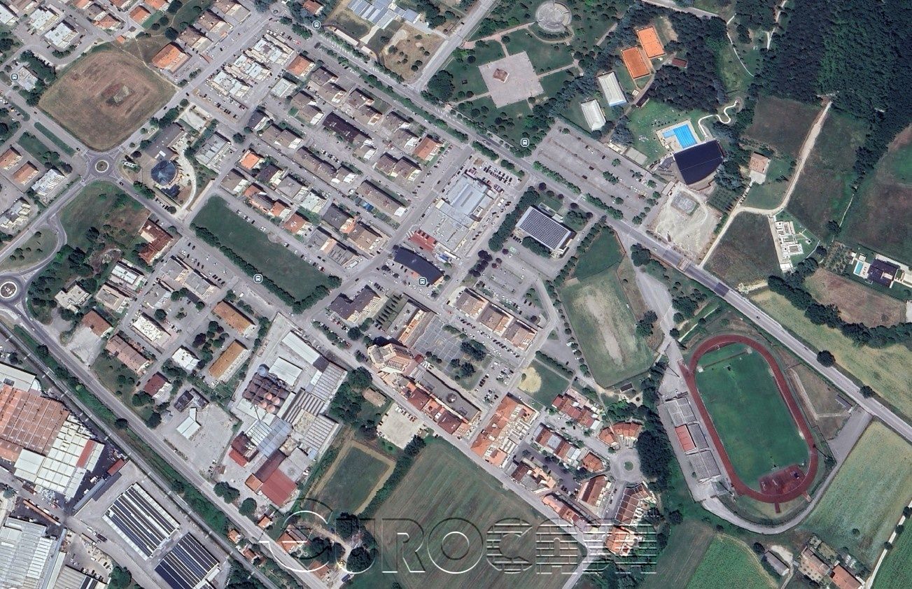 UMBERTIDE. Lotto con alta volumetria edificatoria