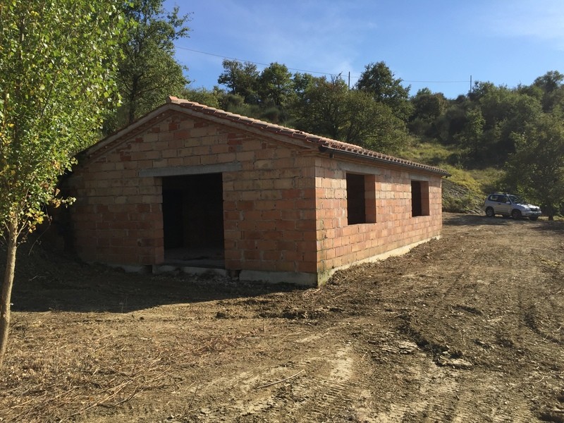 PREGGIO. Annesso di 70 mq con terreno panoramico PREGGIO. Annesso di 70 mq con terreno panoramico