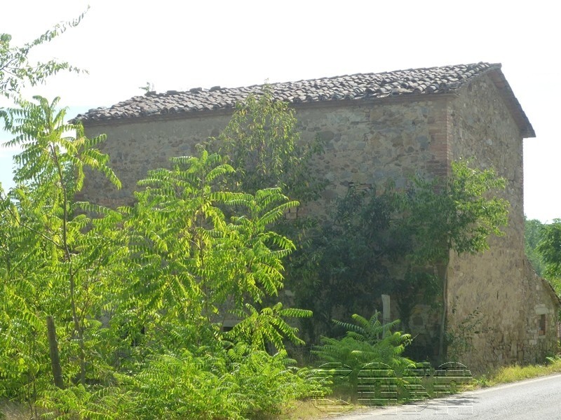 S. ANDREA DI SORBELLO. Annesso agricolo da recuperare S. ANDREA DI SORBELLO. Annesso agricolo da recuperare