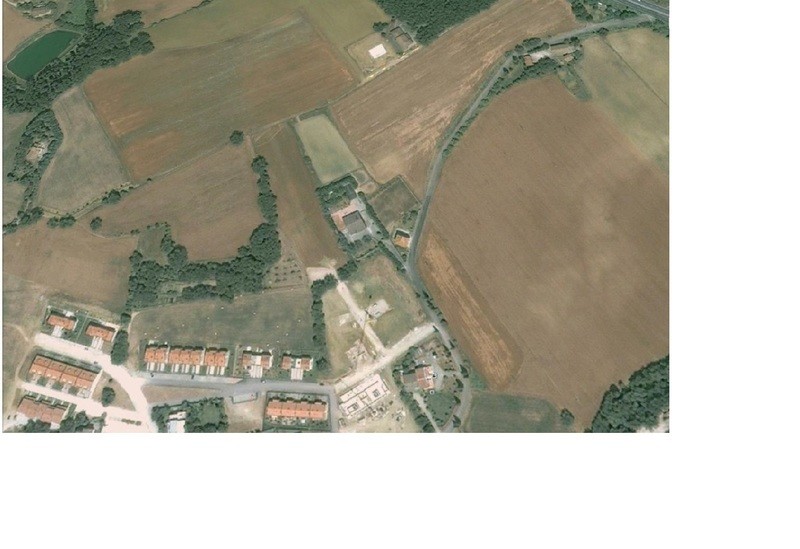 UMBERTIDE. Lotto edificabile di 3260 mq da poter frazionare UMBERTIDE. Lotto edificabile di 3260 mq da poter frazionare