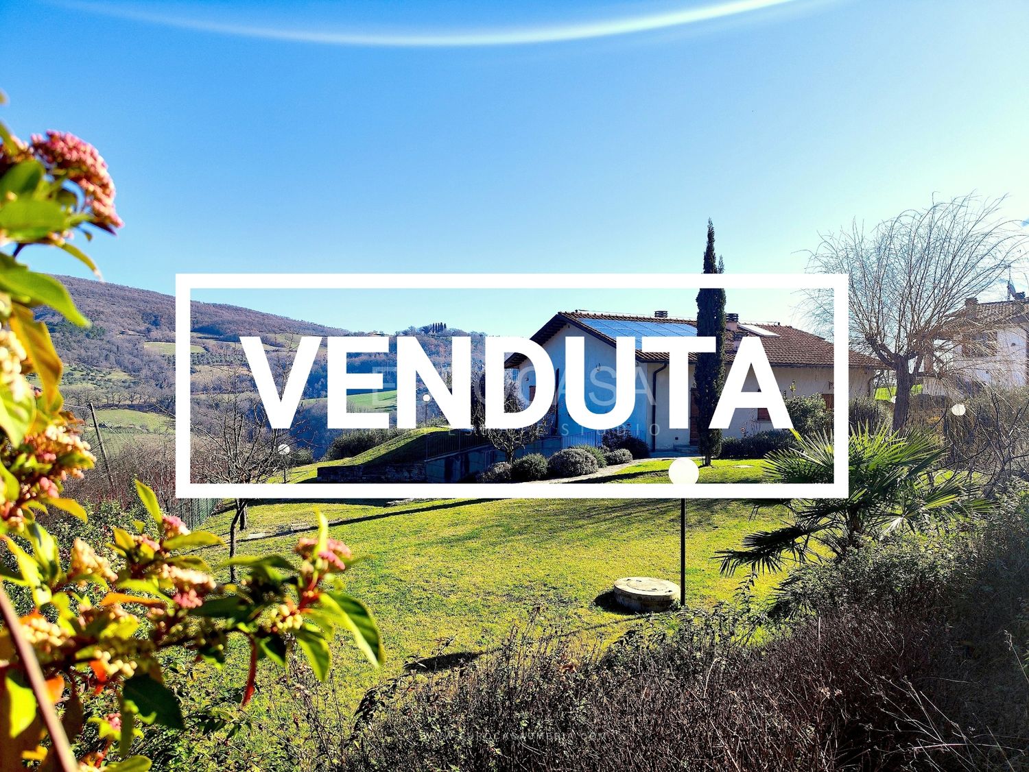 GIOIELLO. Villa indipendente di 300 mq di recente costruzione con ampio giardino privato panoramico