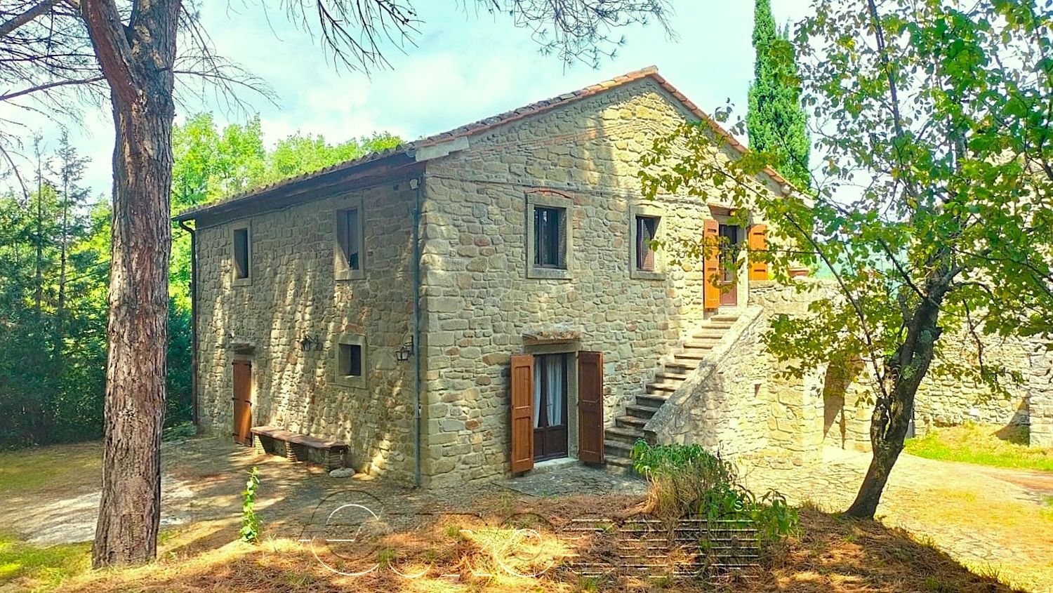 CORTONA. Casale immerso nelle colline Umbro-Toscane