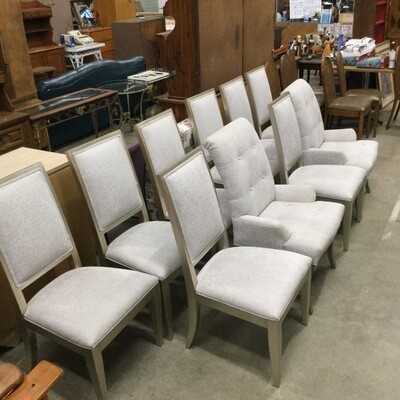 Set of 10 Ethan Allen Dining Room Chairs