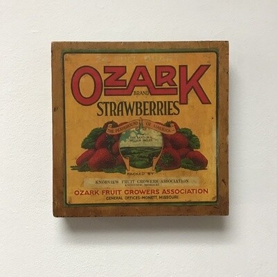 Ozark Brand Strawberries Mounted Label