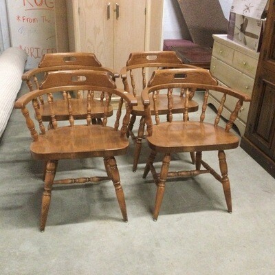 Set of 4 Dining Room/ Kitchen Chairs