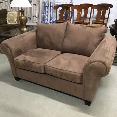 Loveseat from Broyhill Furniture
