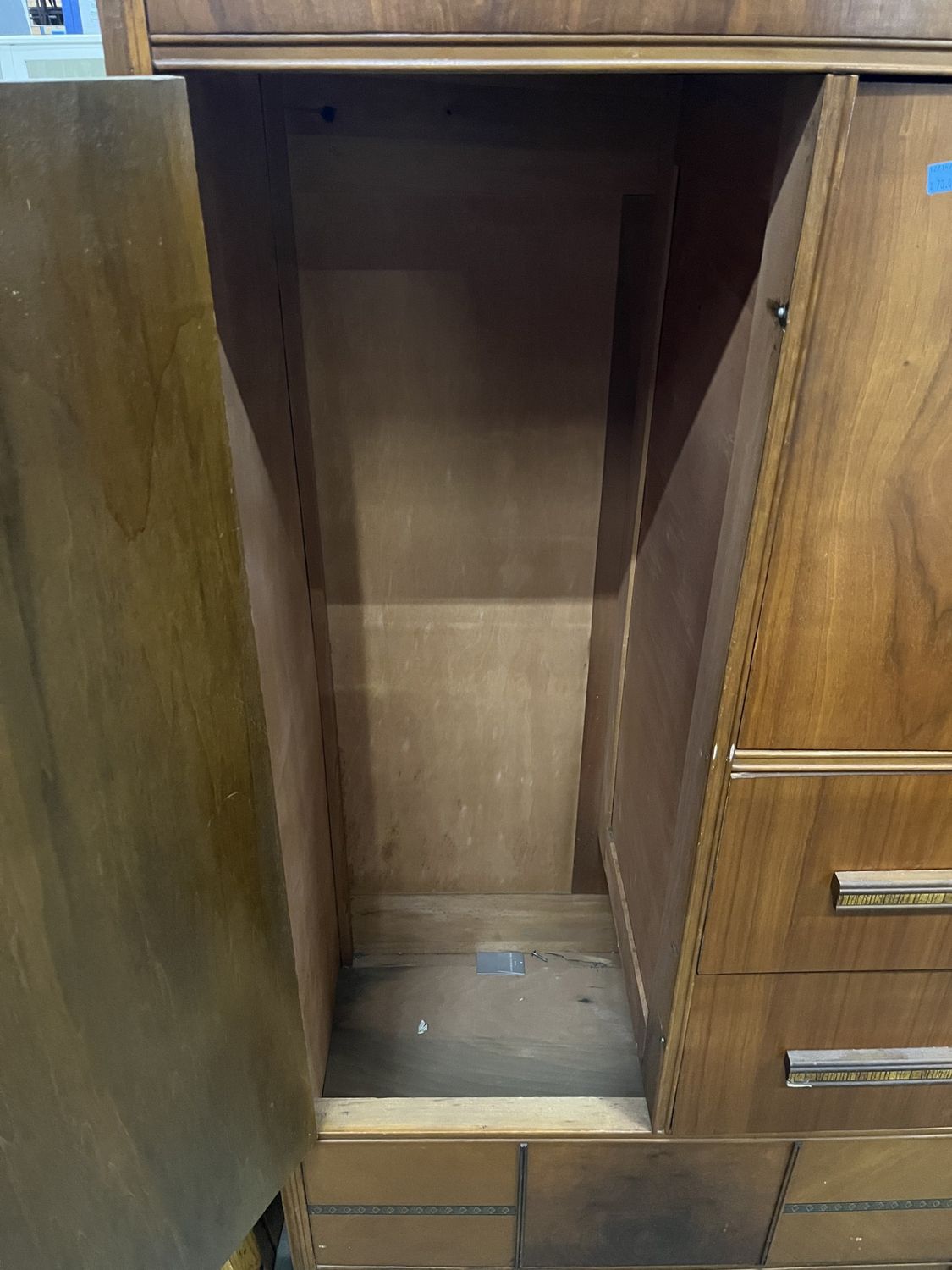 WARDROBE 777862