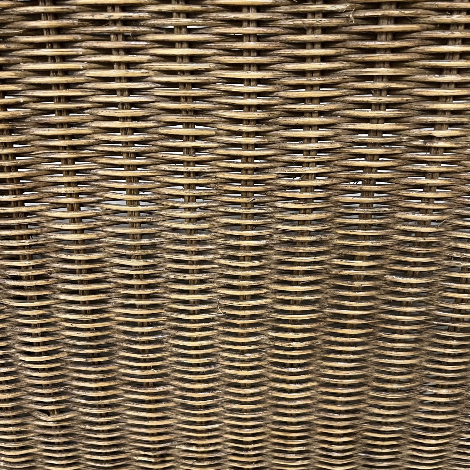 BENCH 777995