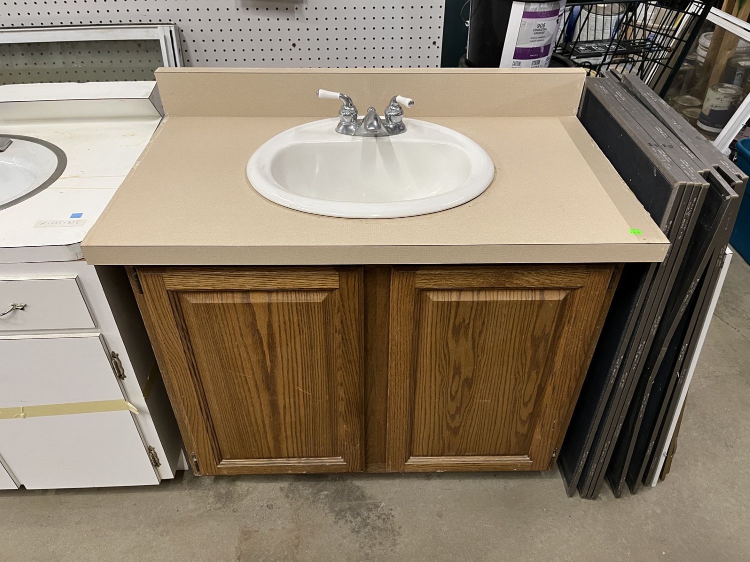 SINK 778061
