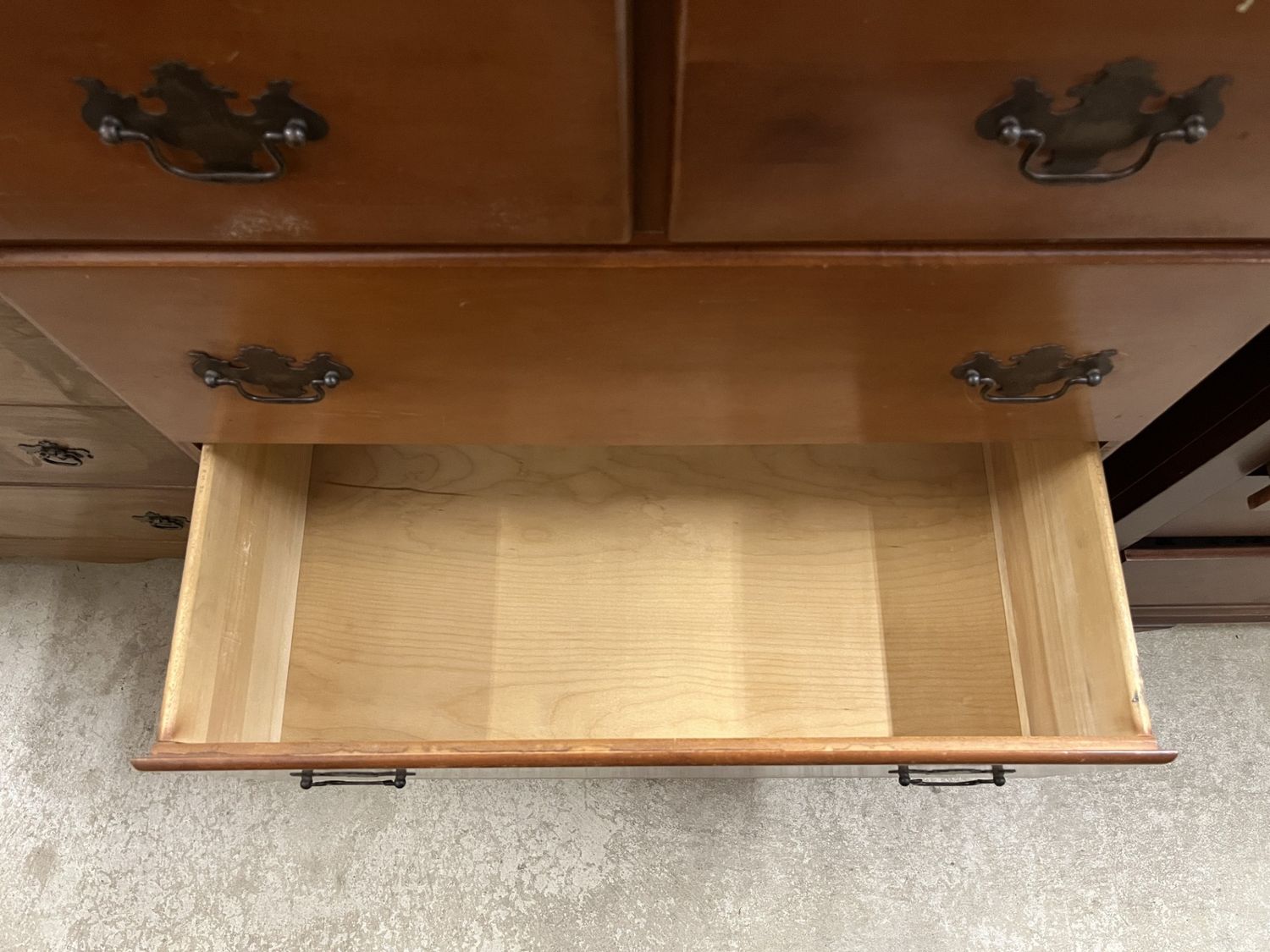 DRESSER 778231