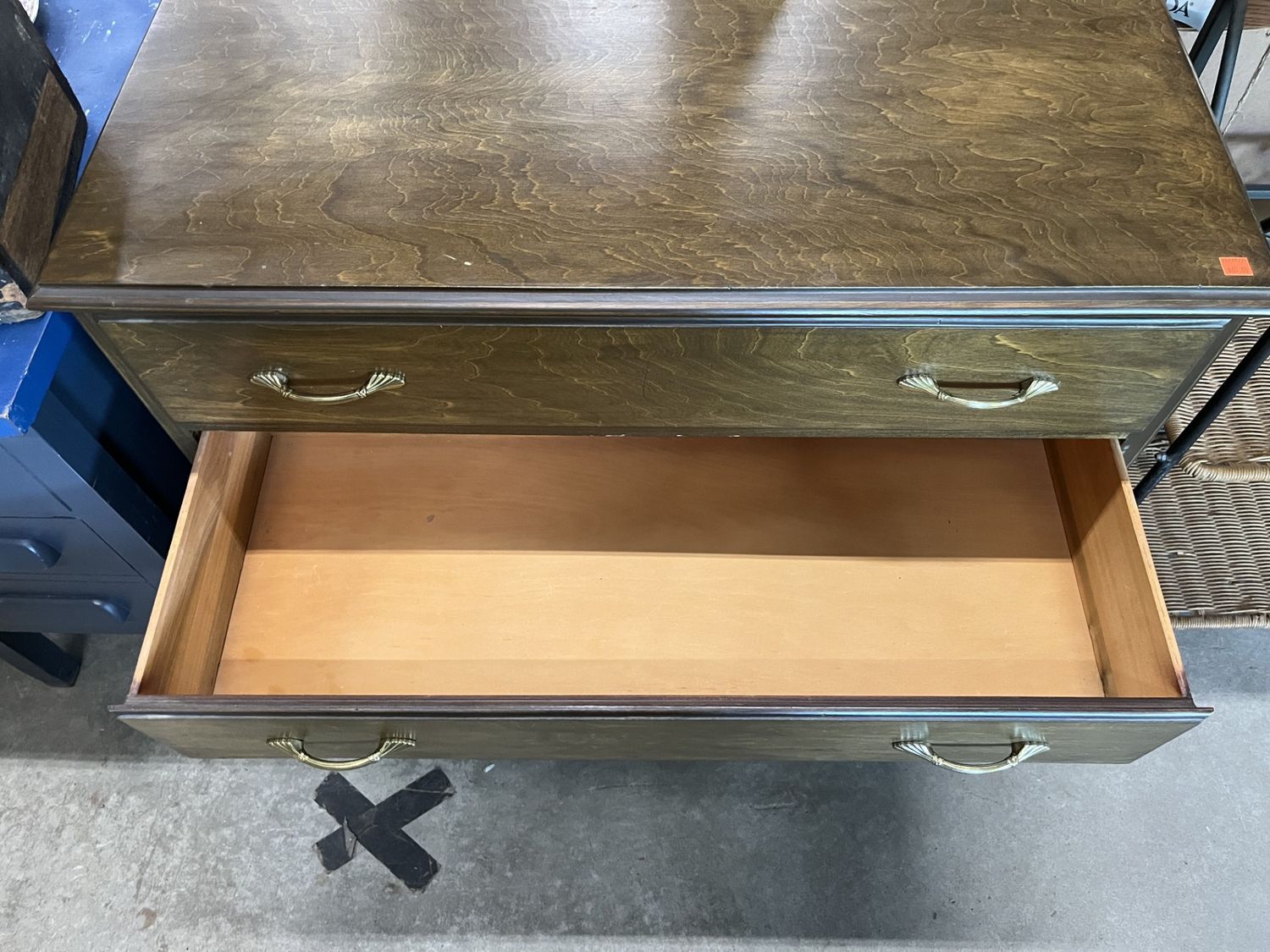 DRESSER 778232