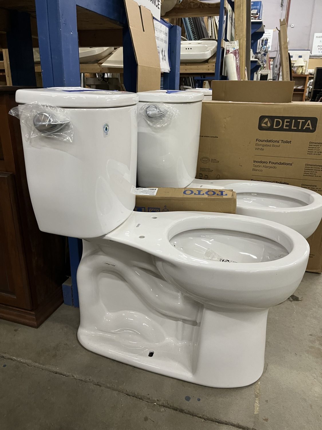 TOILETS 778238