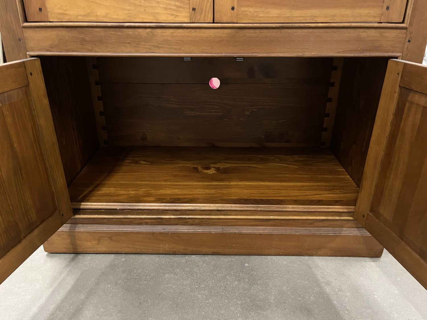 TV ARMOIRE 778266
