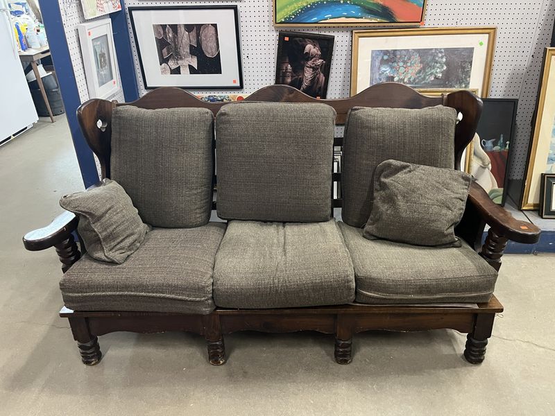 COUCH 778265