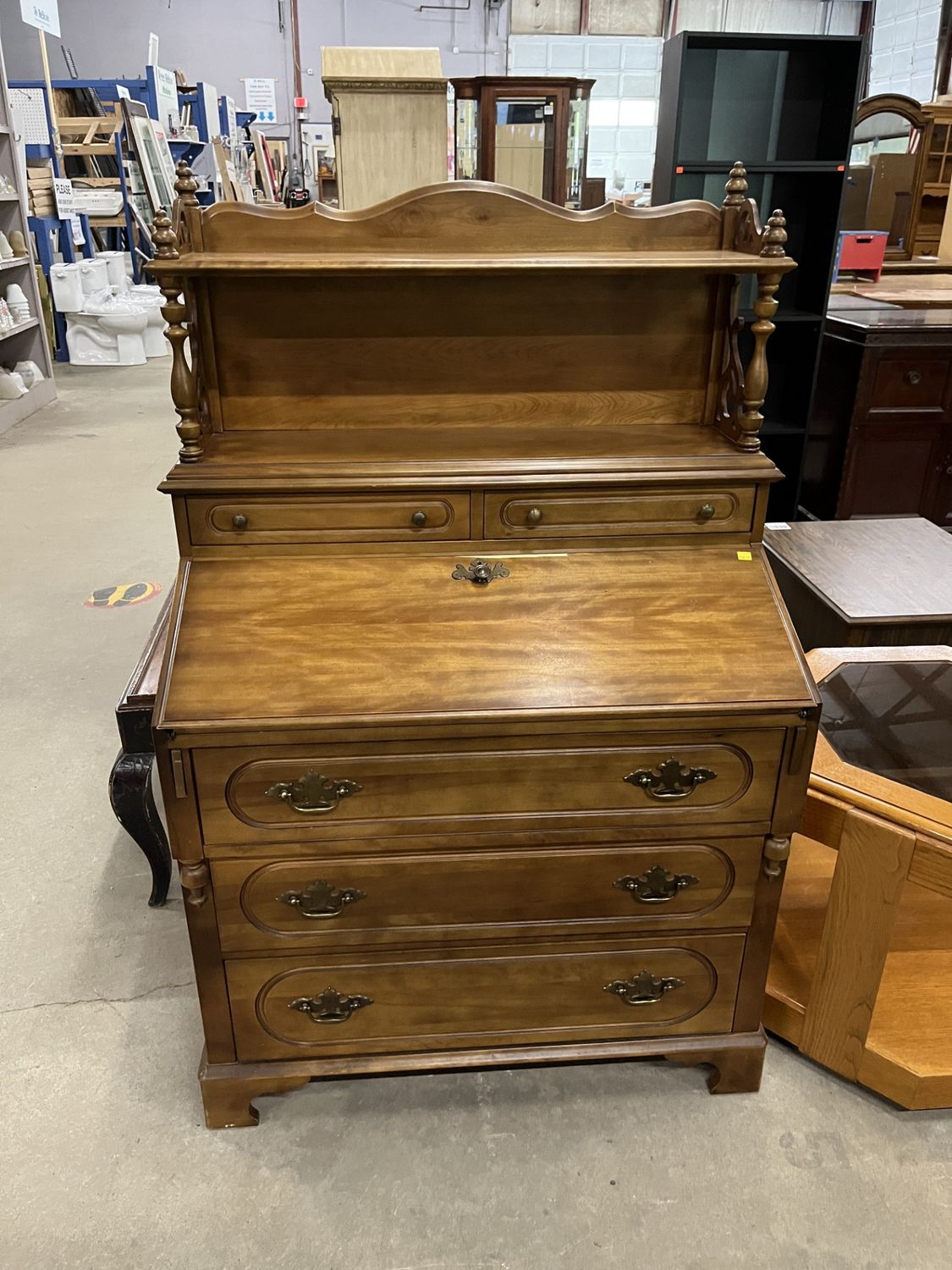 SECRETARY DESK 778274