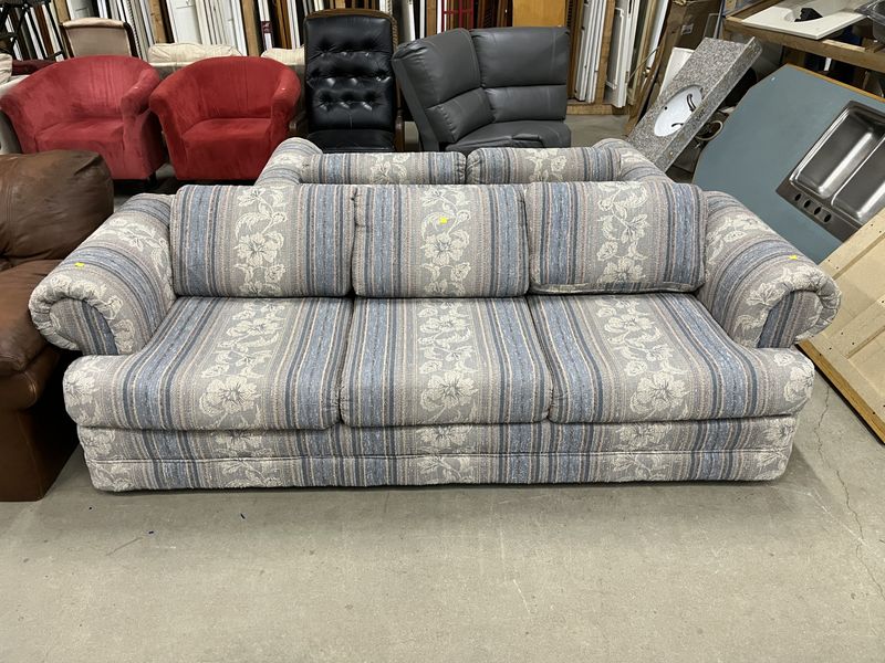COUCH 778284