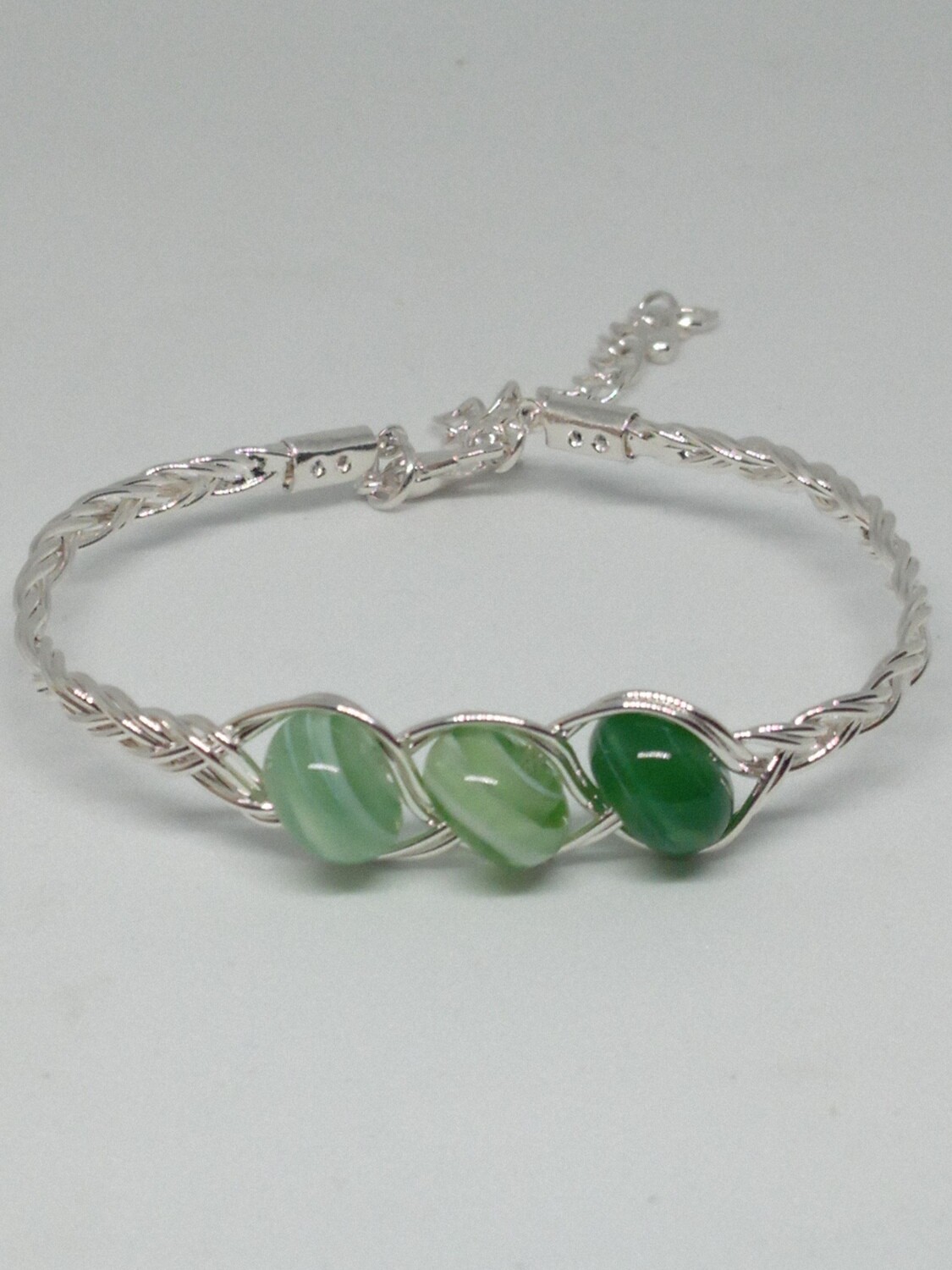 bracelet tressé vert 2 brins