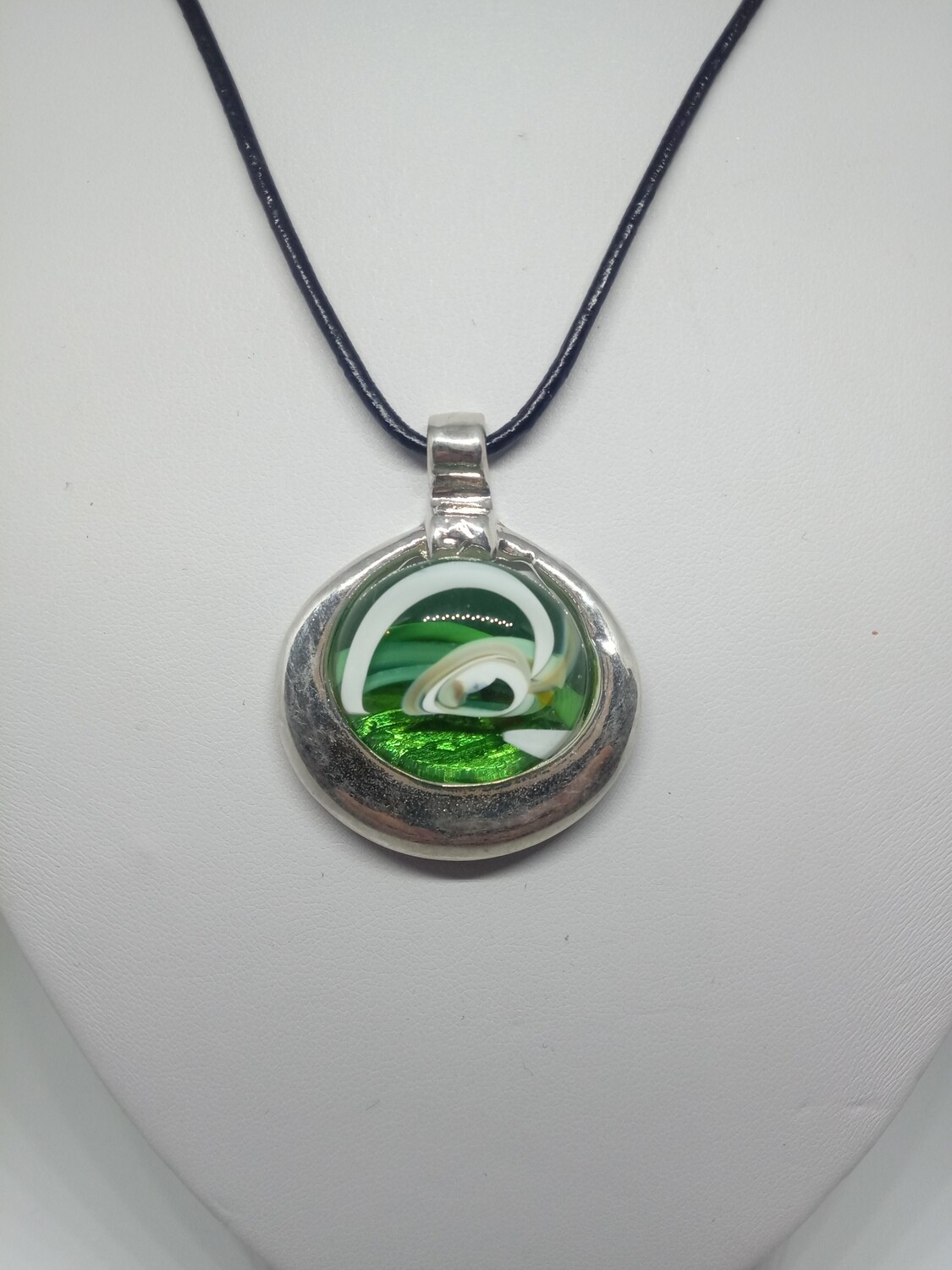 Pendentif rond vert