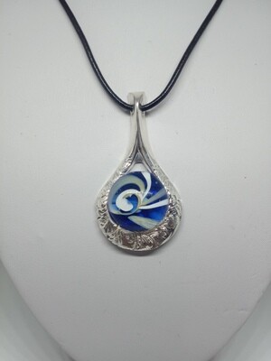 Pendentif bleu goutte  d'eau