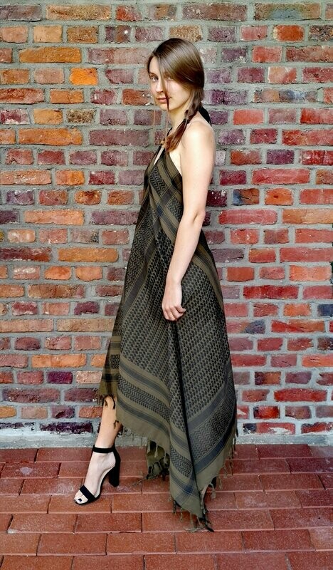 Neckholderkleid khaki