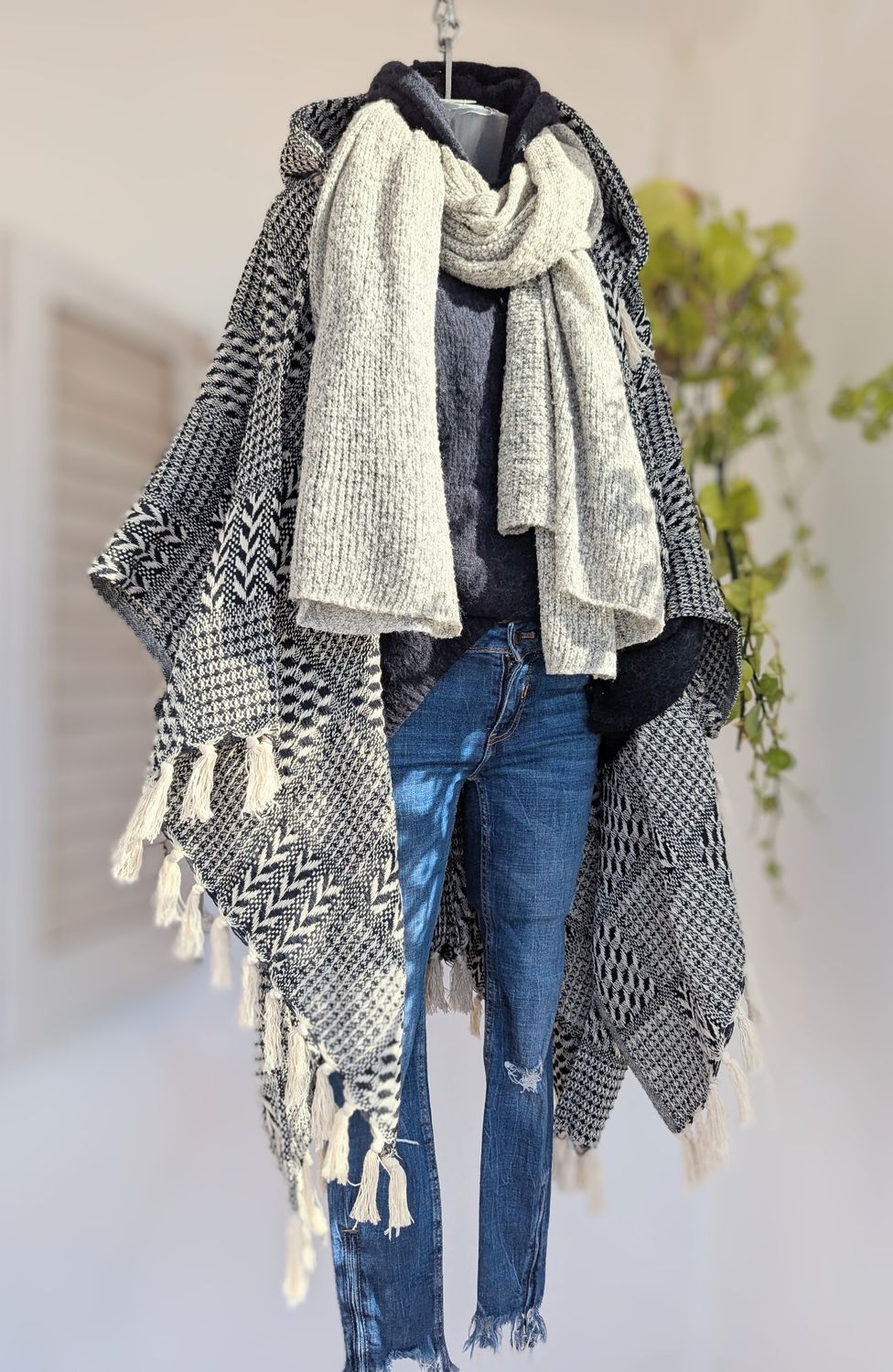 Oversize Poncho schwarz