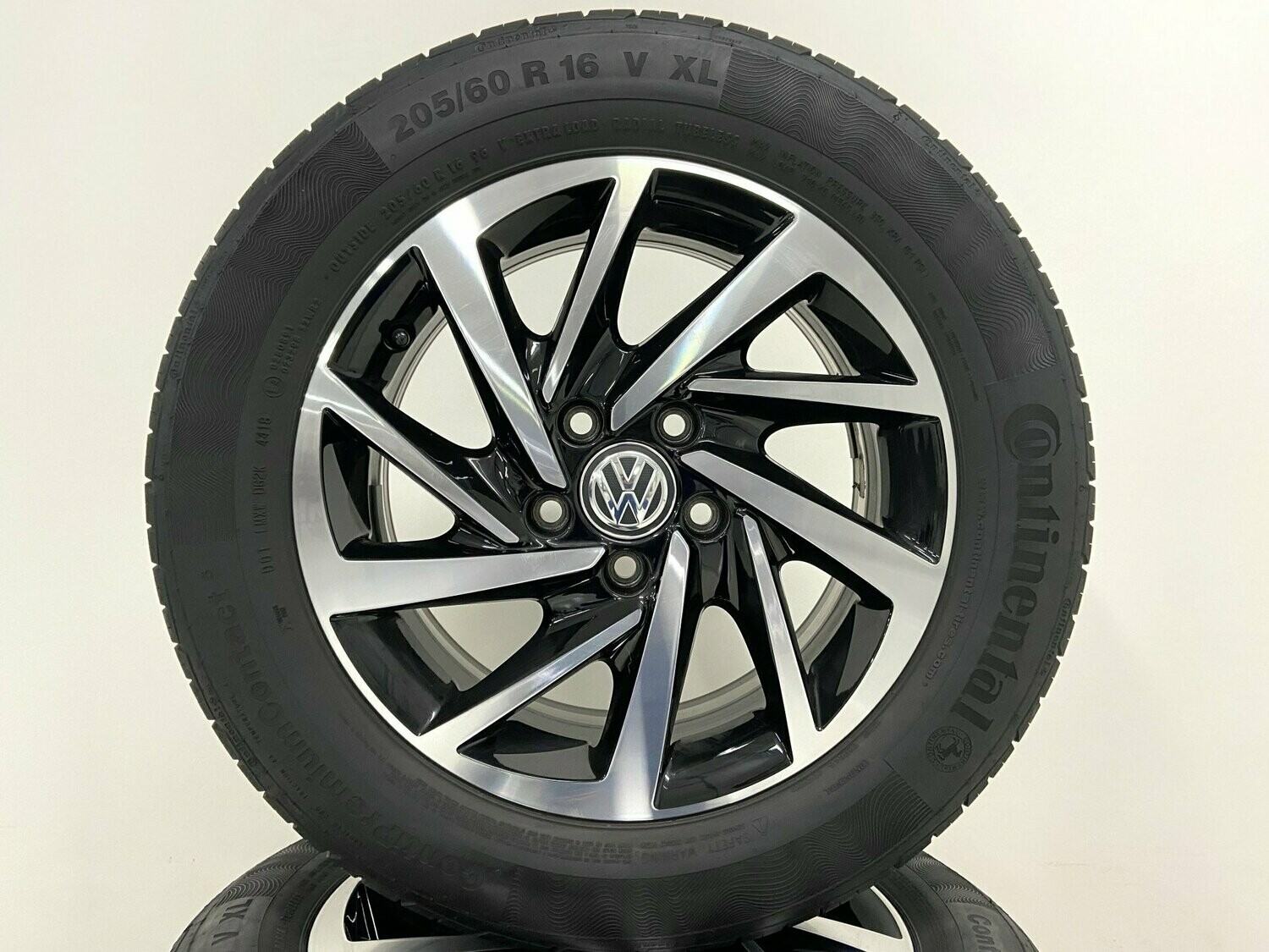 Volkswagen Touran 5T 16 inch Woodstock velgen zomerset 5TA601025L Volkswagen Touran 5T 16 inch Woodstock velgen zomerset 5TA601025L