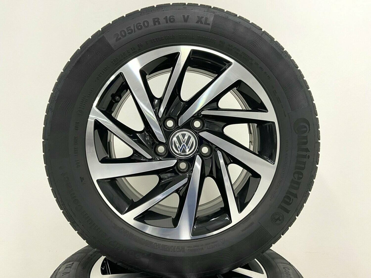 Volkswagen Touran 5T 16 inch Woodstock velgen zomerset 5TA601025L