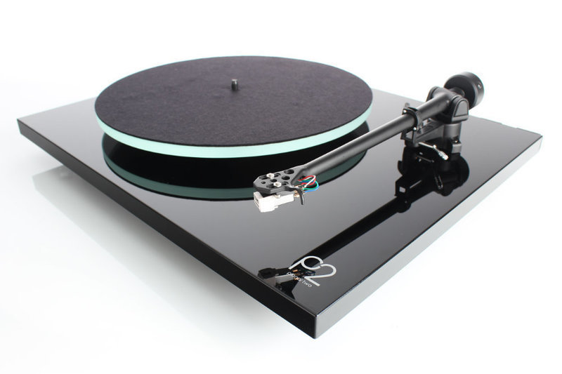 Rega P2 Planar Turntable (Black, White or Red Gloss)