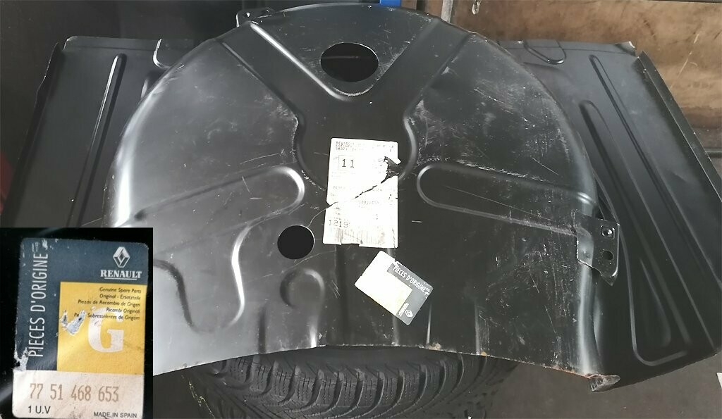 NEUES & Originales Kofferraumblech RENAULT - 7751468653