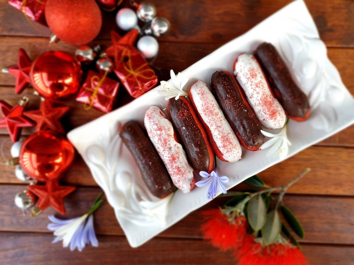 RED VELVET ECLAIRS