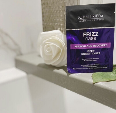 Frizz Ease Deep Conditioner