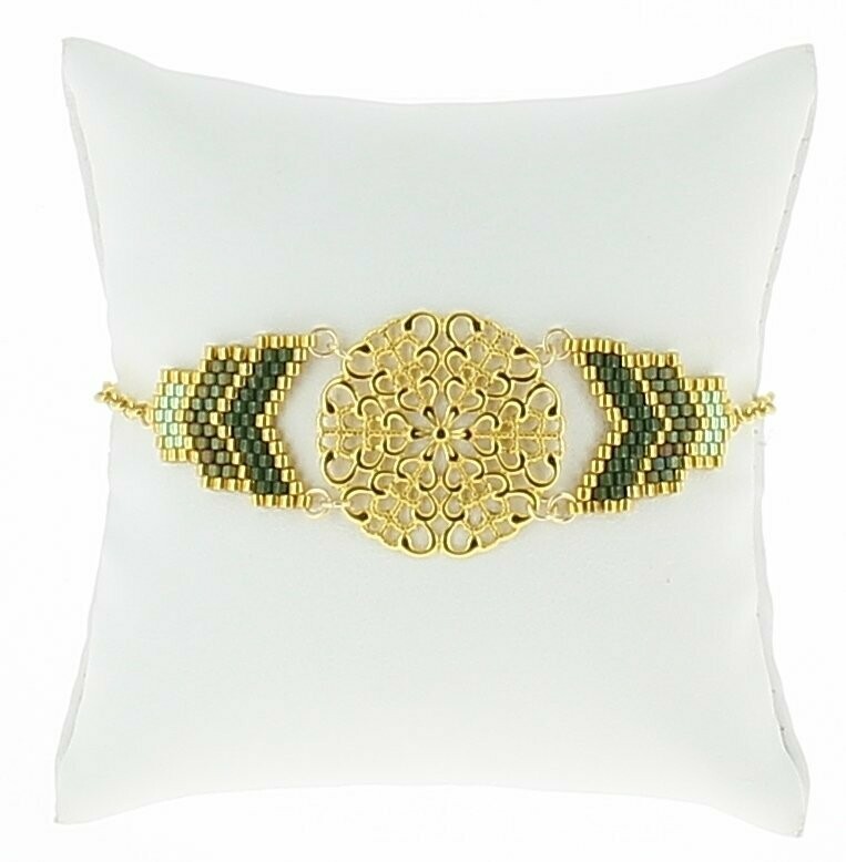 Bracelet rosace et chevrons perles tissées vertes
