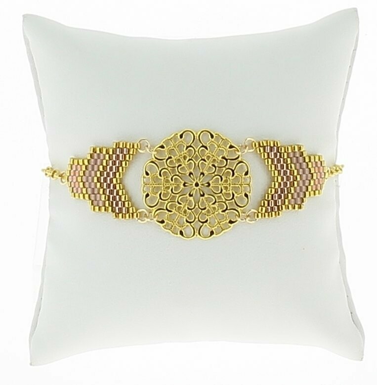 Bracelet rosace et chevrons perles tissées roses